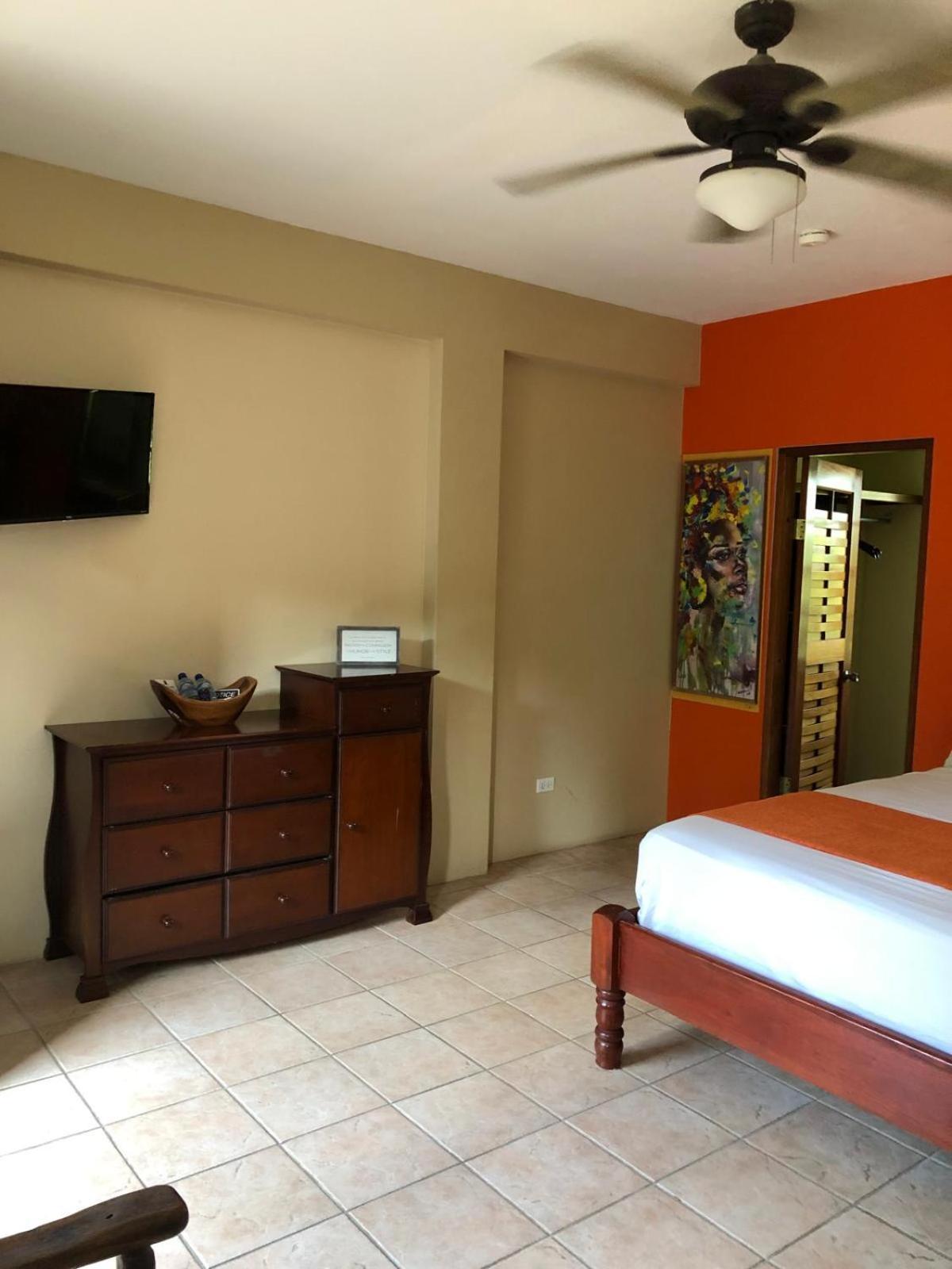 Black Orchid Resort Burrell Boom Exterior photo